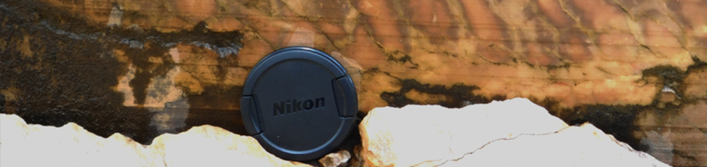 Atmospheric Traces of Oxygenic Photosynthesis