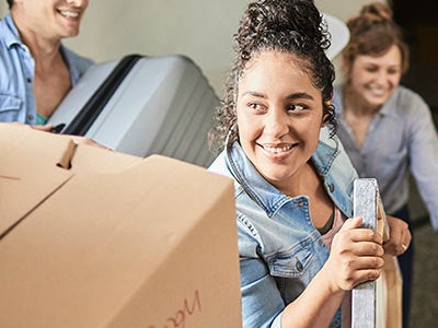 UCR Students moving in.