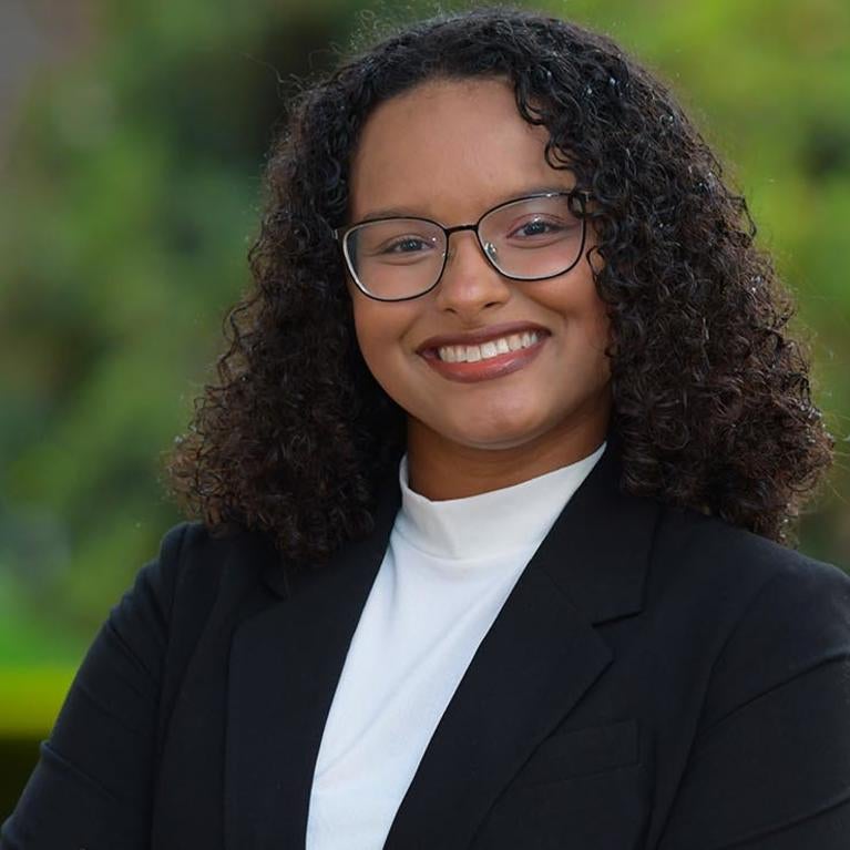 Victoria Guidry headshot