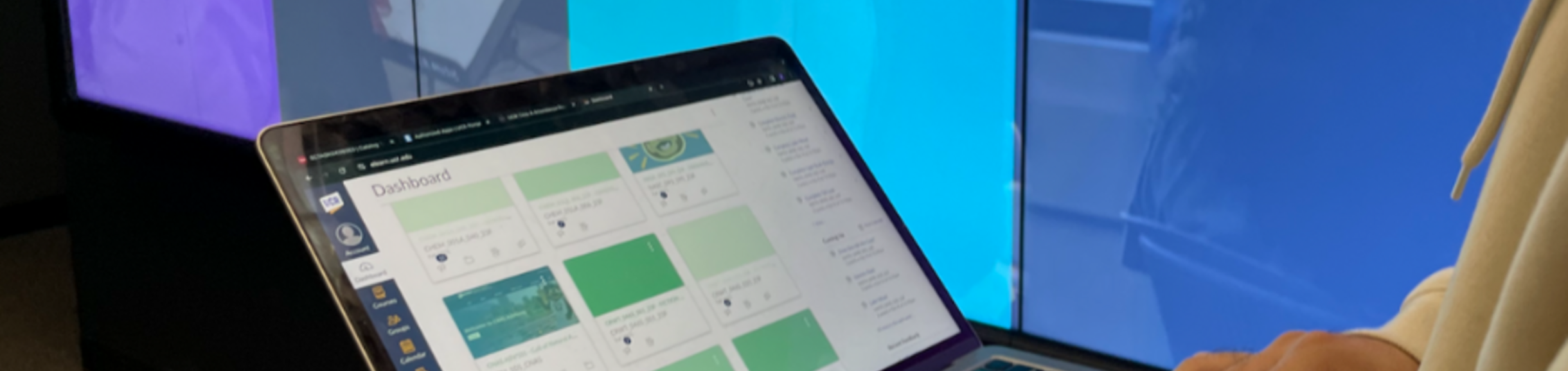 xcite-commons-image-of-canvas 