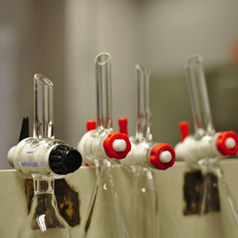 chemistry equipment (c) chromatograph unsplash