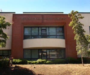 u_lab_building_small