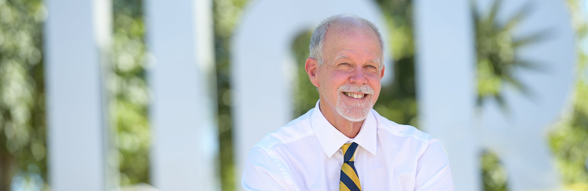 CNAS Interim Dean Peter Atkinson (c) UCR / Carrie Rosema