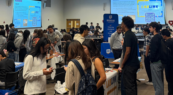 students at the R'STEM Find Your Research Match