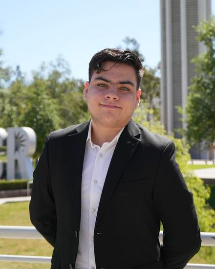 Daisuke Armando Monobe