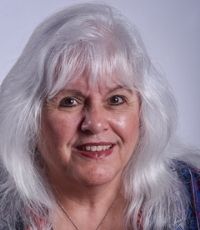 UCR University Extension Instructor Linda McKean