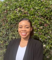 Paralegal Studies graduate Kandice Carraway