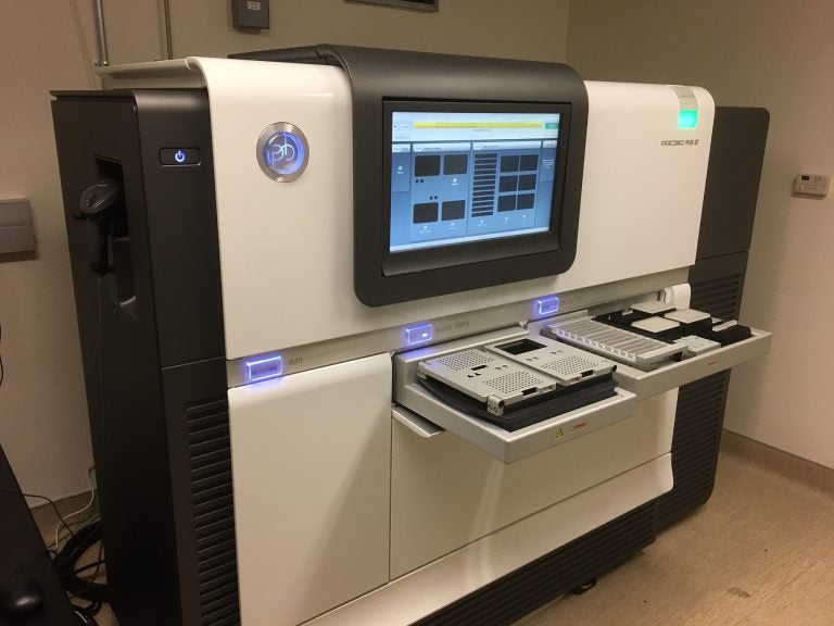 PacBio RSII DNA Sequencer 768x576
