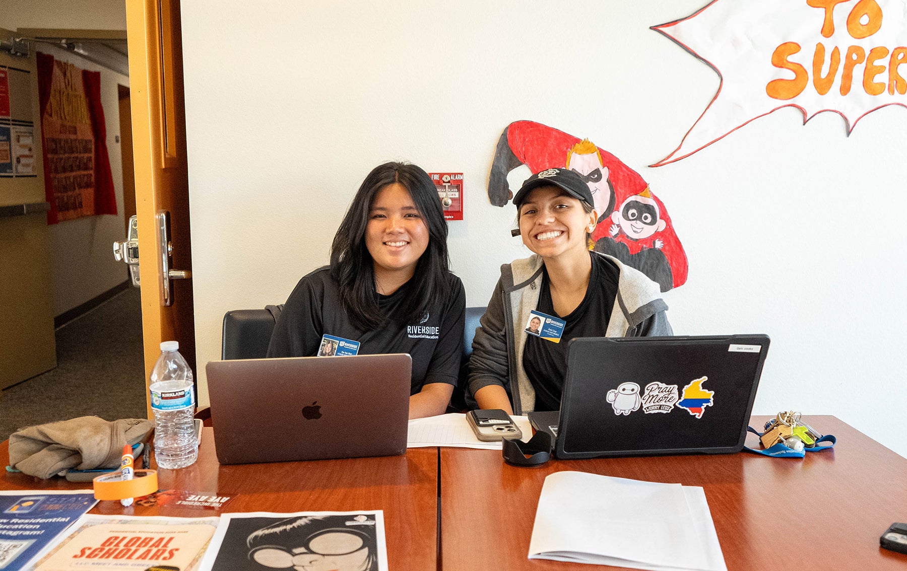 Global scholars check-in table