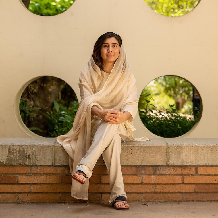Amena Sadat