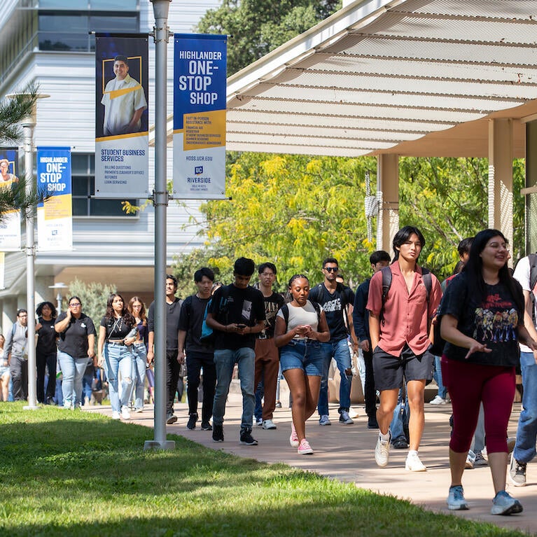 UC Riverside students. (UCR/Stan Lim)