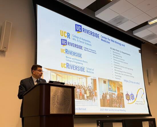 Rodolfo Torres at RNA Symposium 2025