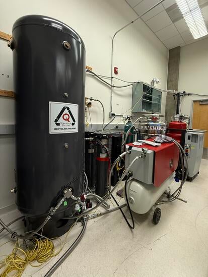 Helium recovery system