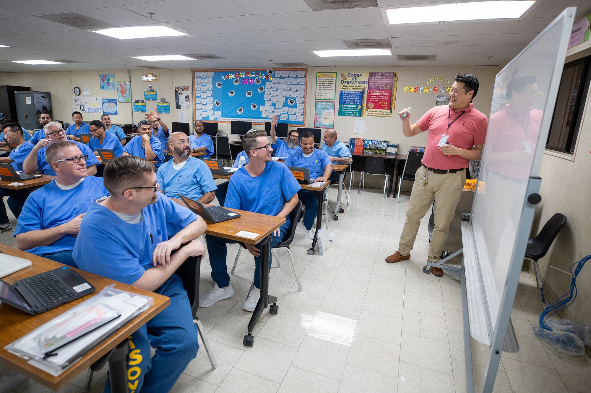 Amos Lee teaches a group of students at the Norco facility in fall.