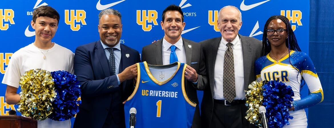 Gus Argenal introduced as new UC Riverside men's basketball coach