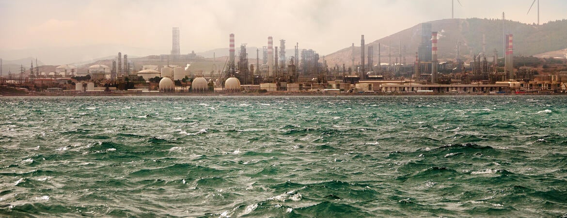 Crude oil refinery by sea