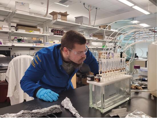 Tilman Schramm in the lab