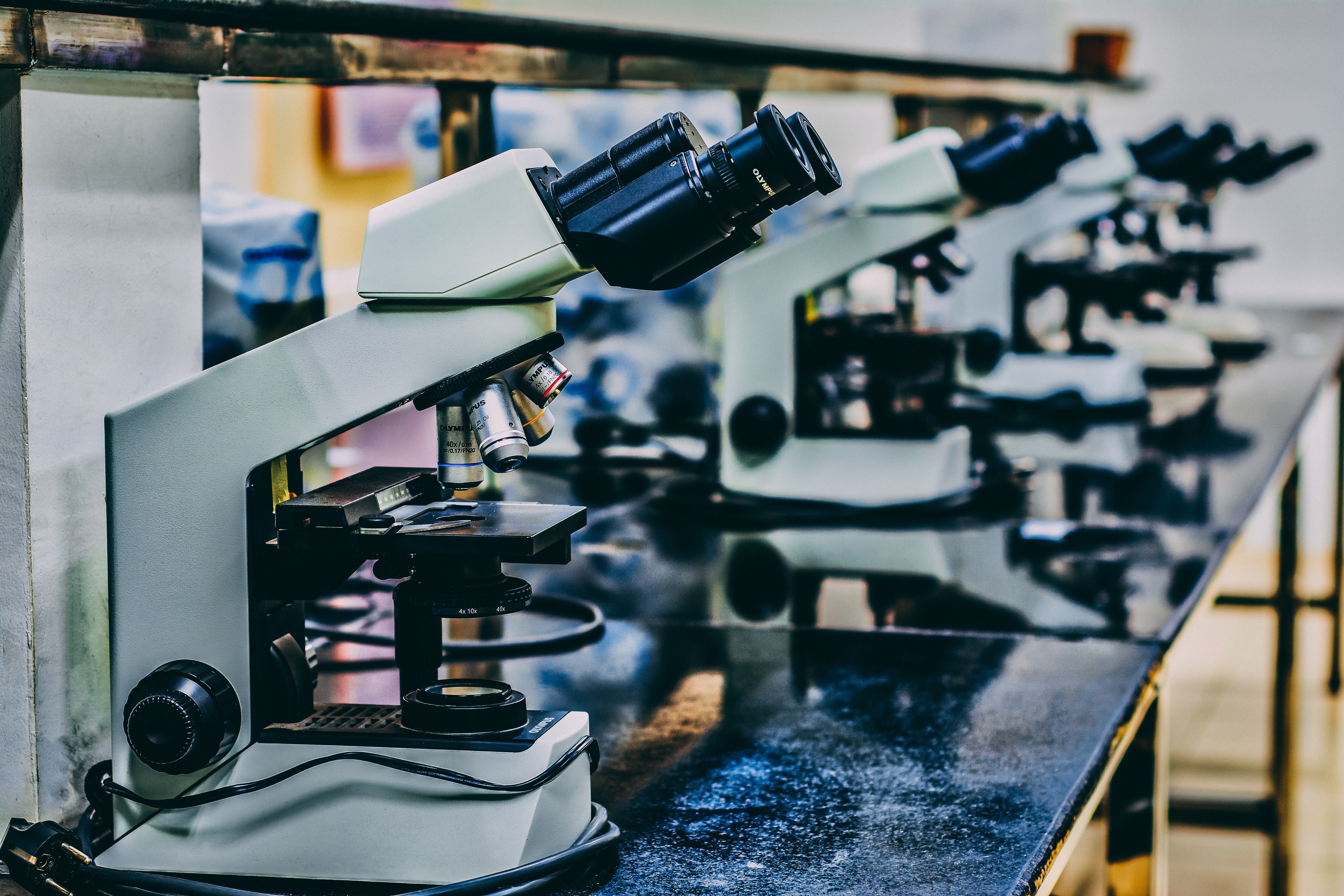 microscopes in laboratory (c) Ousa Chea unsplash