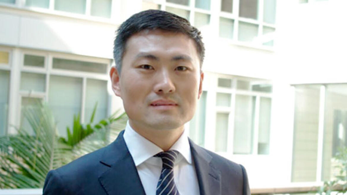 Dr. Jun Chen
