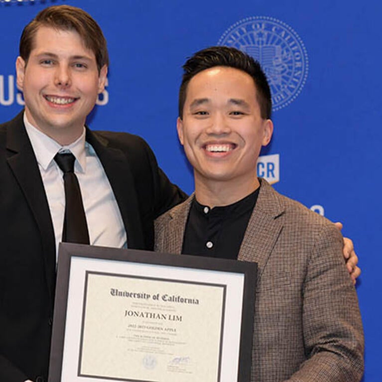 Johathan Lim Golden Apple Award