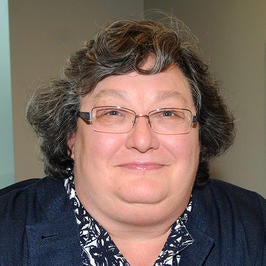 Cynthia Larive (c) UCR