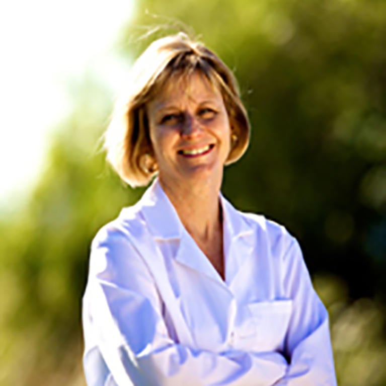 Julia Bailey Serres (c) UCR