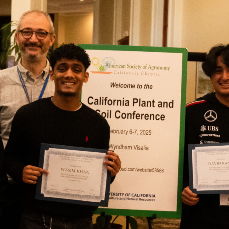 UC Riverside students and faculty at conference