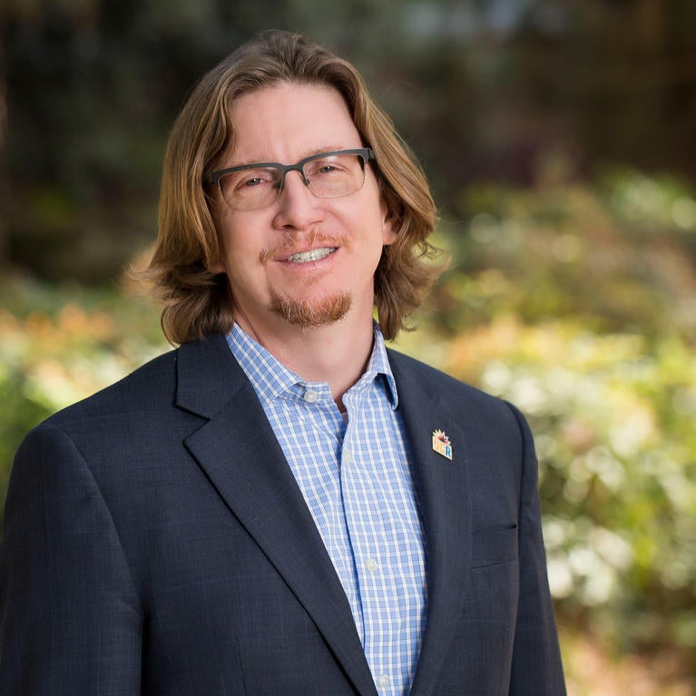 UC Riverside Graduate Dean of Education Dean Thomas Smith