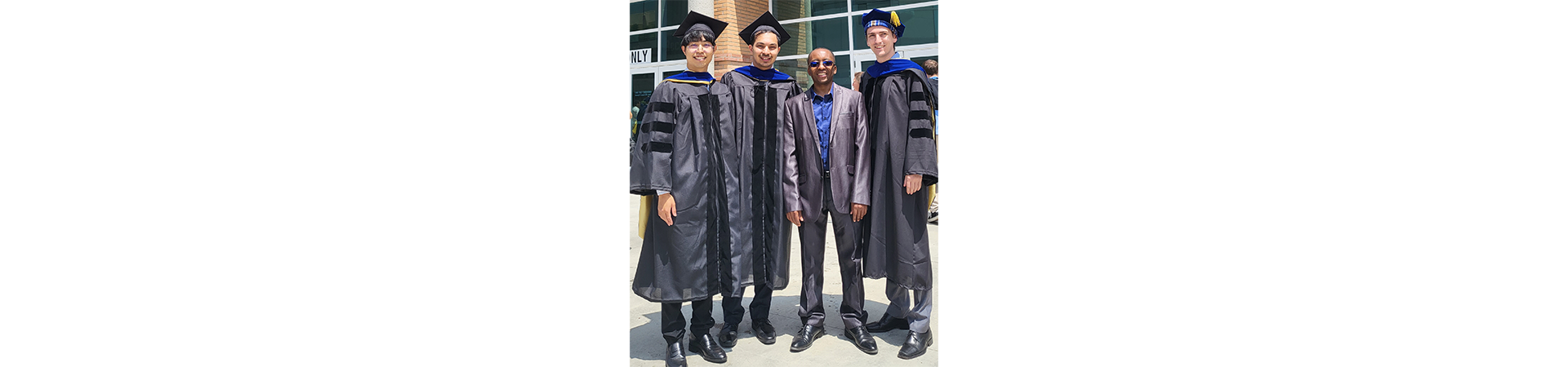 Hooding-ceremony_Eunsoo-Ardalan-Jan_04-06-2022