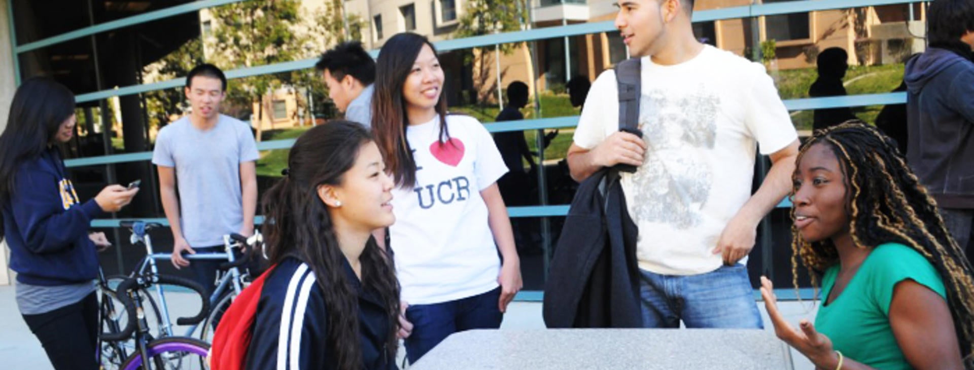 UCR students outside HUB