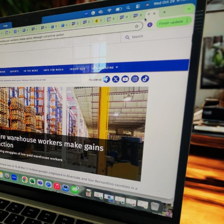 Computer screen with UCR news open