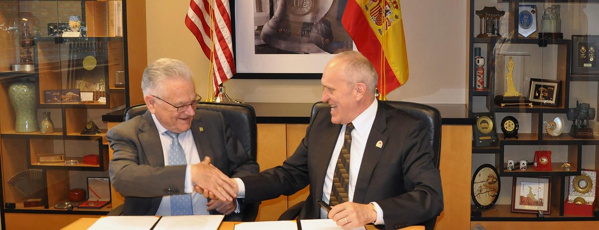 Juan Cano Ruano and Kim Wilcox