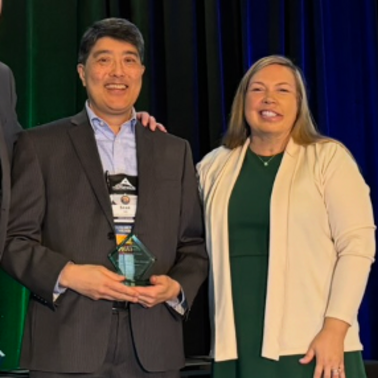 Sean Gil and Elizabeth Montgomery