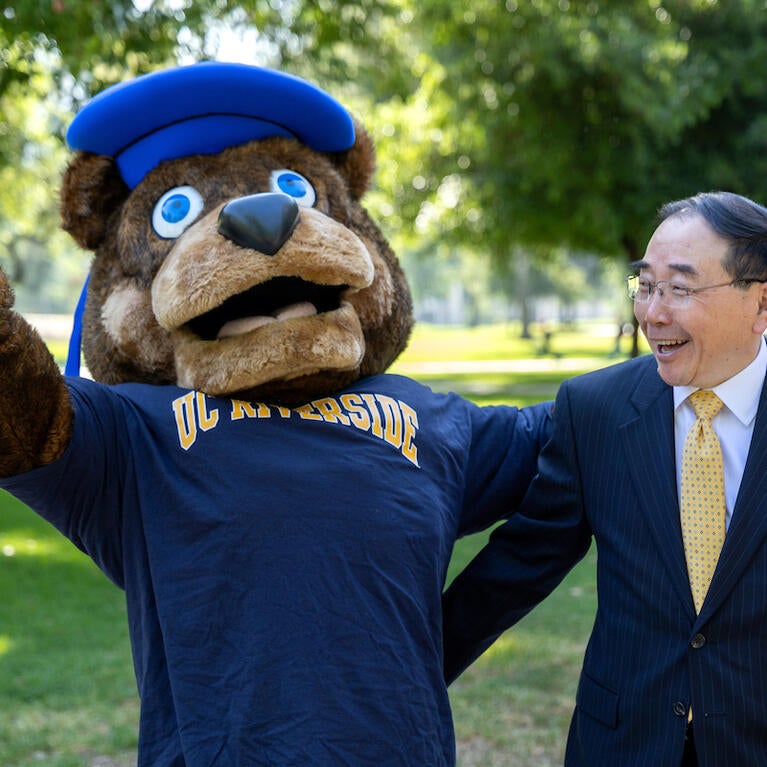 Chancellor-designate Hu with Scotty