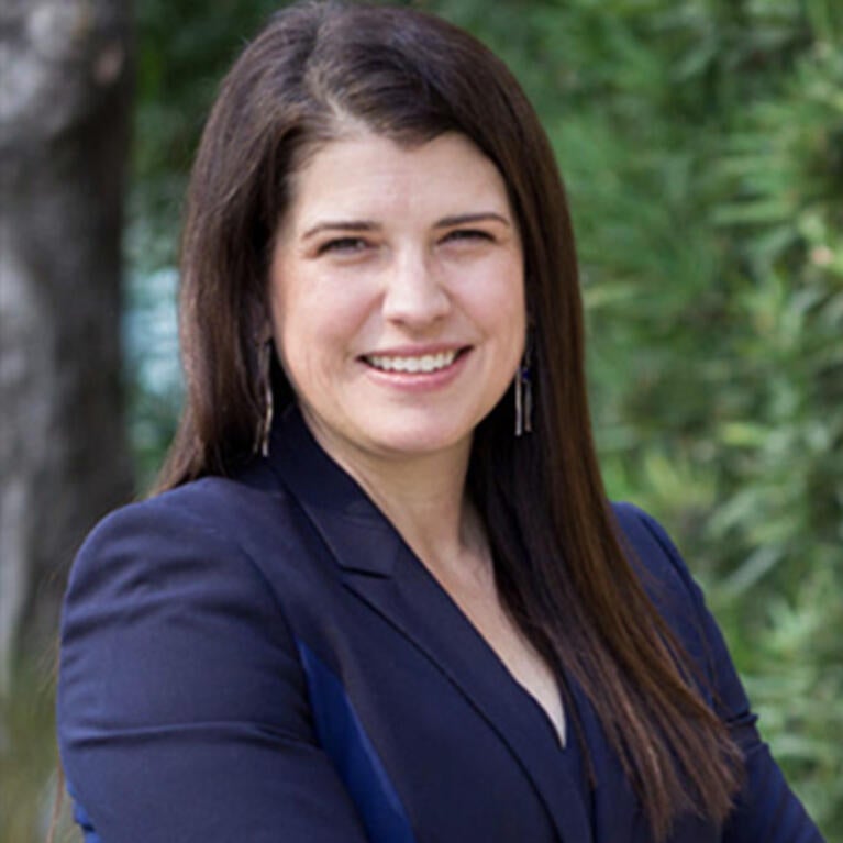 Dr. Kimberley Lakes and the Fulbright logo