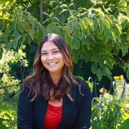 Headshot of Jasmine Colón