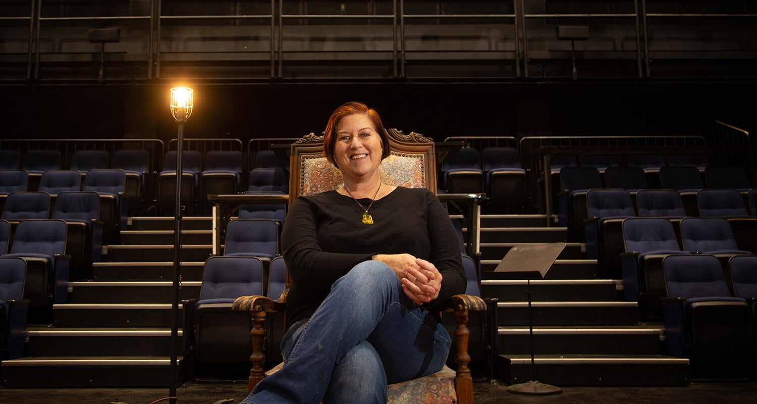 Kerry Jones ’84, scenic artist and properties designer