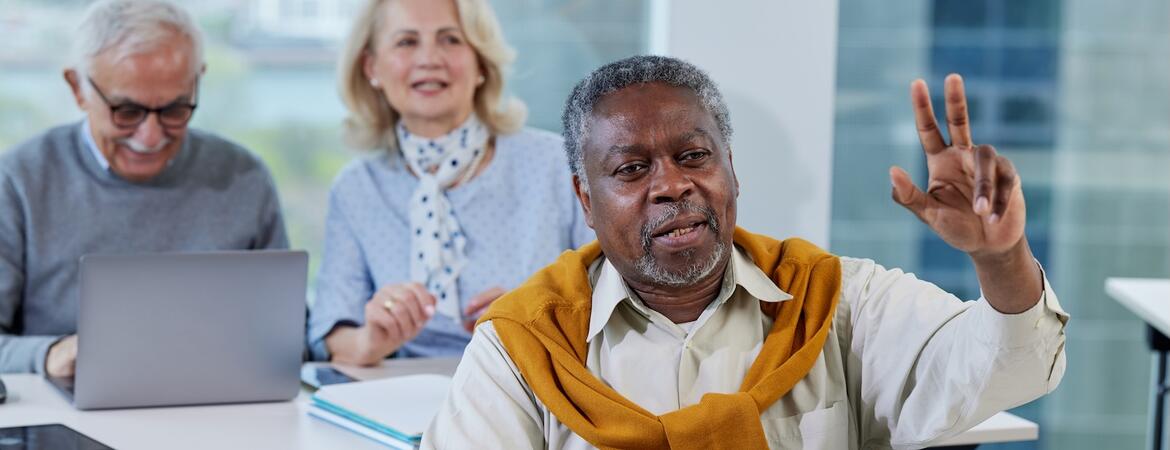 student_raising_hand