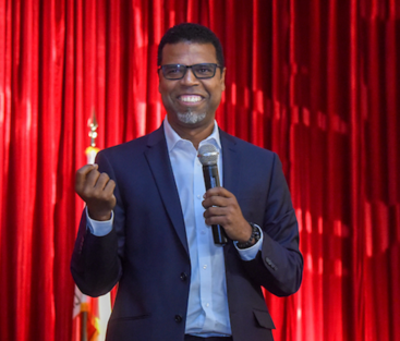 Rickerby Hinds (UCR)