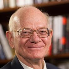 Ronald Neumann Headshot