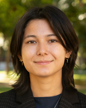 Headshot of Sammie Burgess