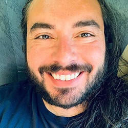 Israel L. Domínguez