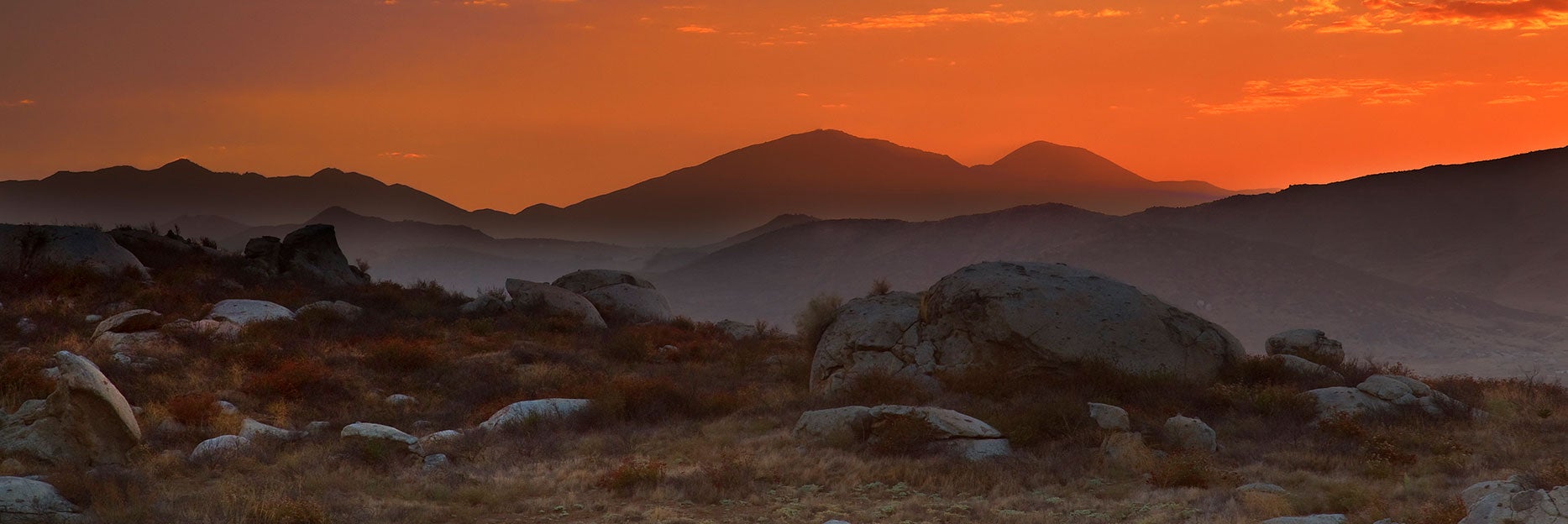 (c)ucr_mark_chappell_ucr_natural_reserves_motte_sunset_624px_0.jpg 