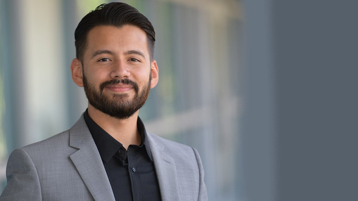 Brandon Fajardo ’22 MFin