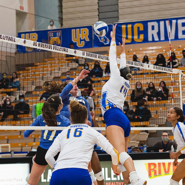 ucr volleyball