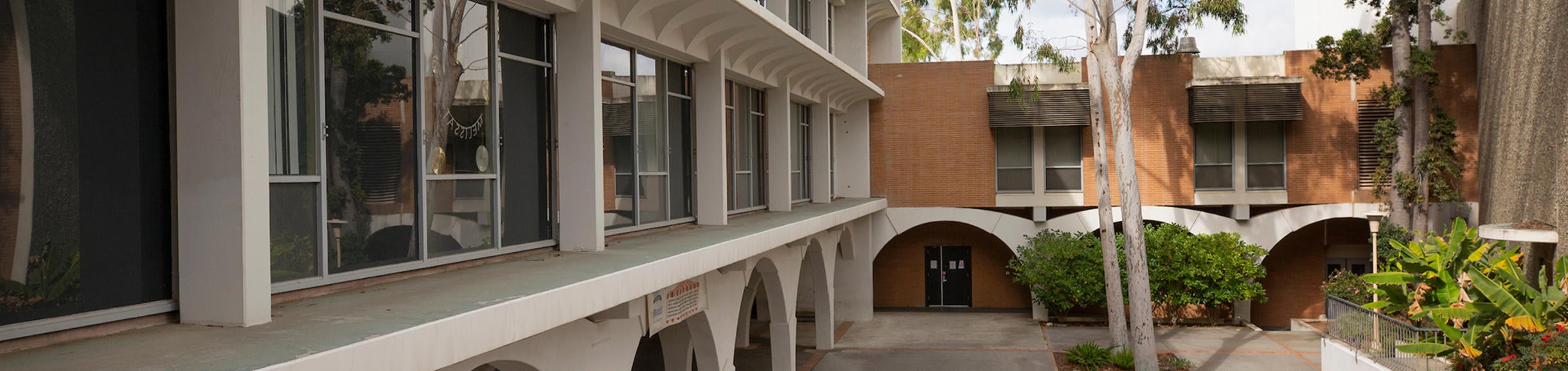 Olmsted Hall (c) UCR/Stan Lim