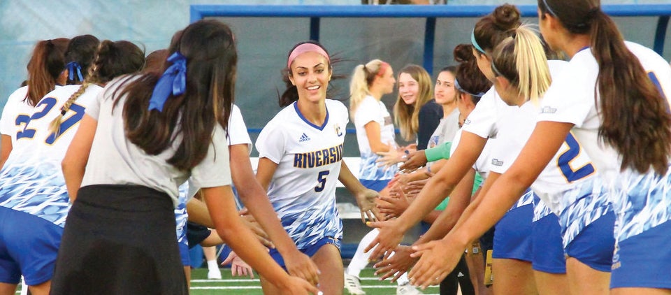 Alyssa Carranza, a defender on the women’s soccer team