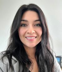 Enrollment Advisor Teresa Medina