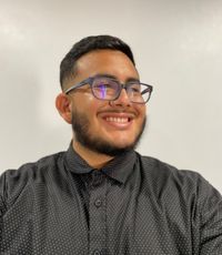 UCR University Extension apprenticeship student Erick Sarceno